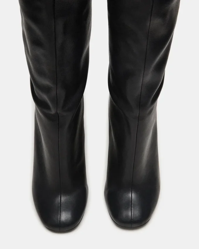 Affascinante pelle nera Affascinante pelle nera