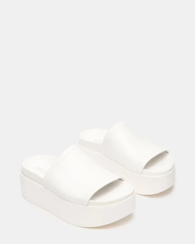 Arwen in pelle bianca