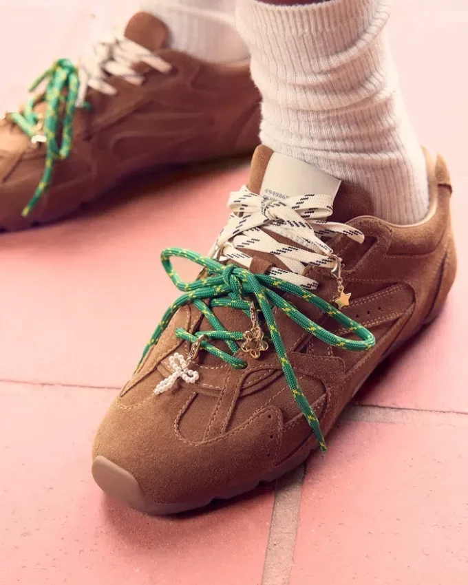 Aziel in pelle scamosciata color cammello