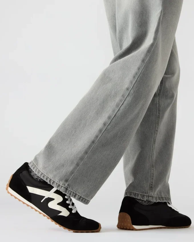 Cyrus Nero Cyrus Nero