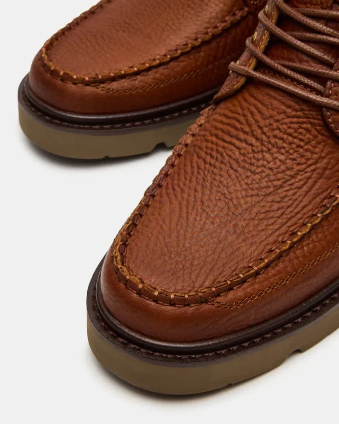 Dael in pelle marrone