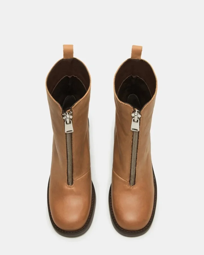 Declan in pelle color cognac