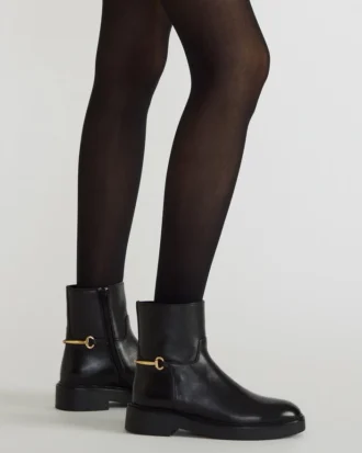 Diablo in pelle nera