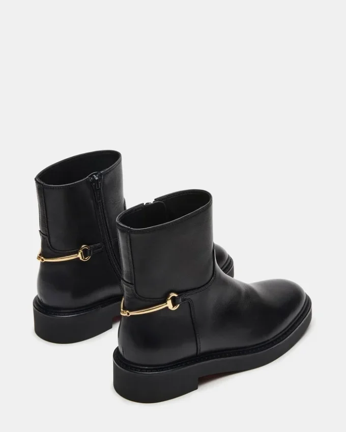 Diablo in pelle nera