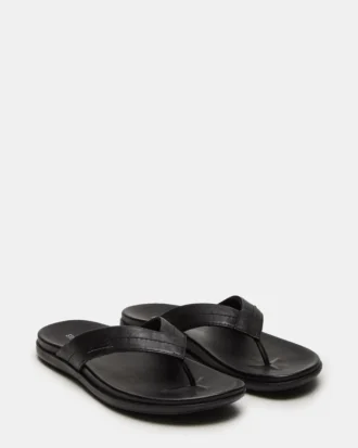 Emmett in pelle nera