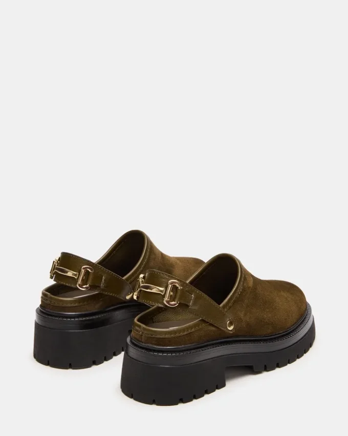 Erba in pelle scamosciata color oliva Erba in pelle scamosciata color oliva