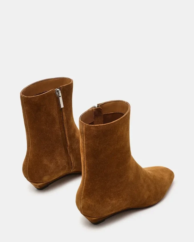 Flaire in pelle scamosciata color sabbia