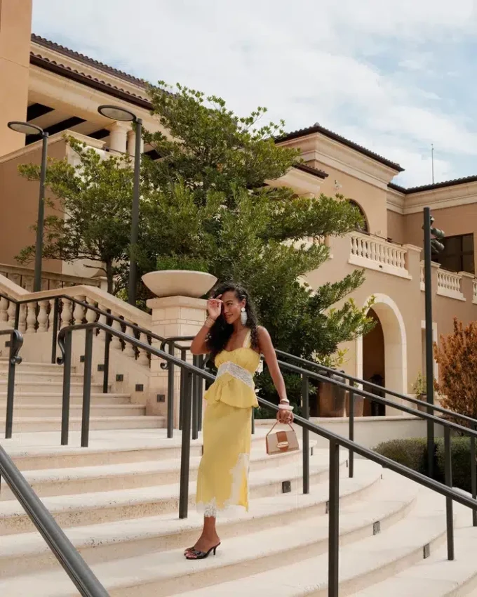 Kendrix in pelle nera