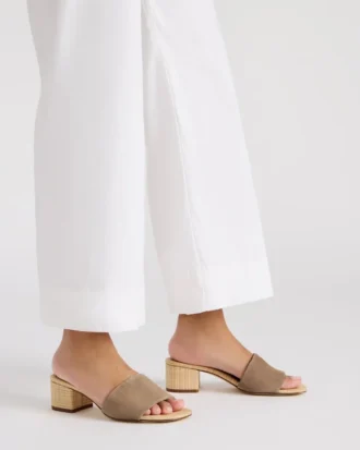 Hailee in pelle scamosciata color tortora