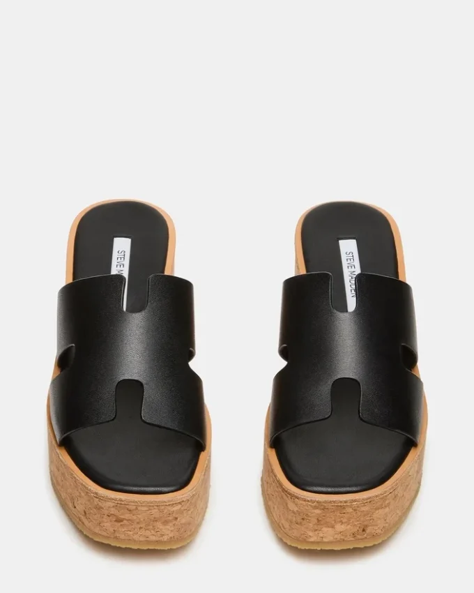 Harmony in pelle nera