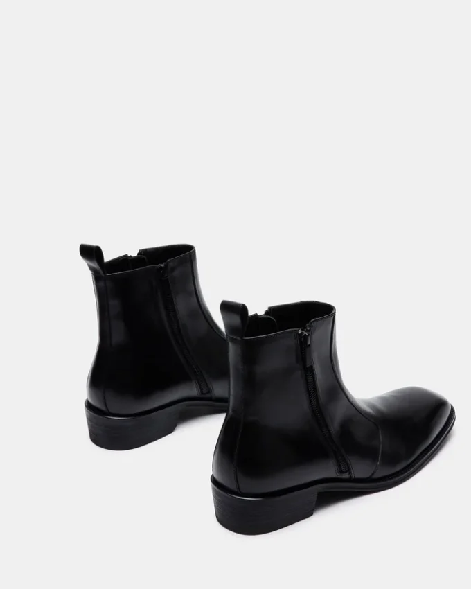 Haynes in pelle nera