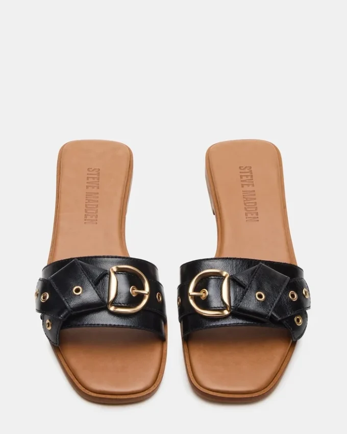 Hilaria in pelle nera