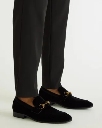 Jakiro in velluto nero