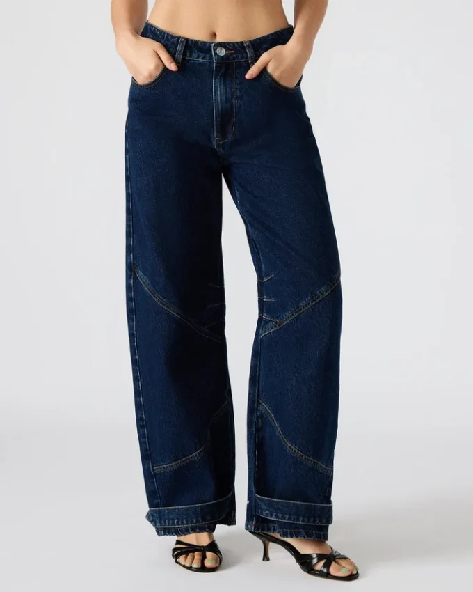 Jeans Tre a lavaggio scuro