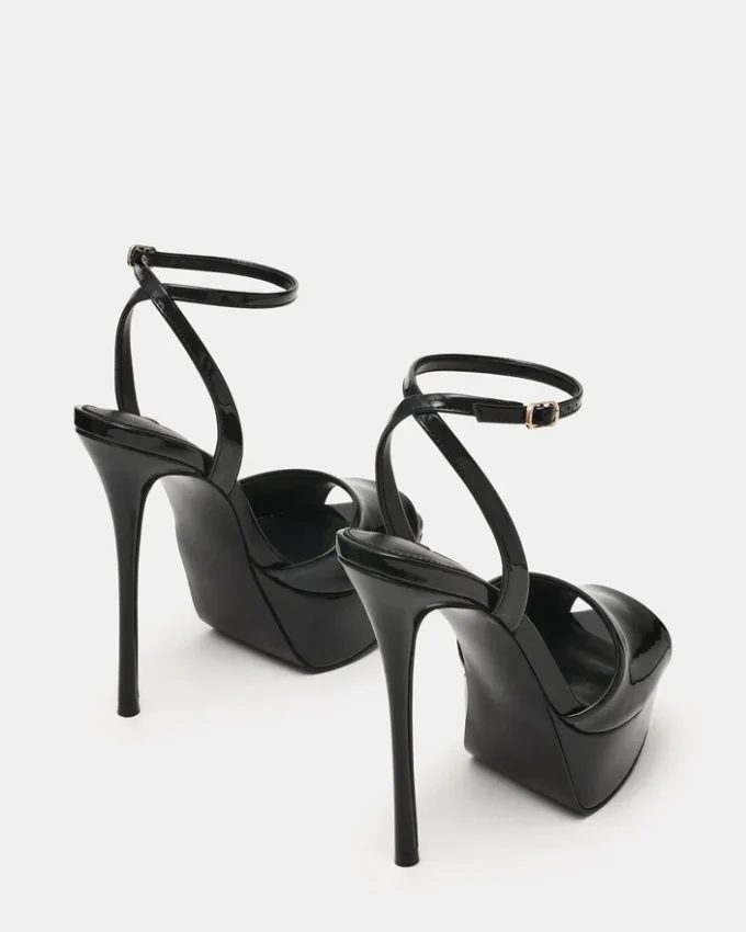 Jezzica in vernice nera Jezzica in vernice nera