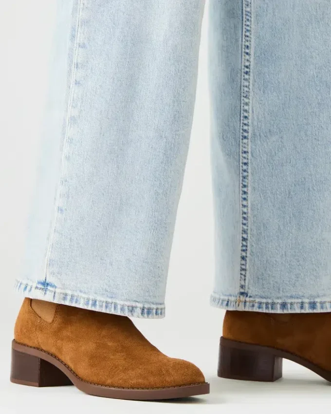 Kaplan in pelle scamosciata color cammello