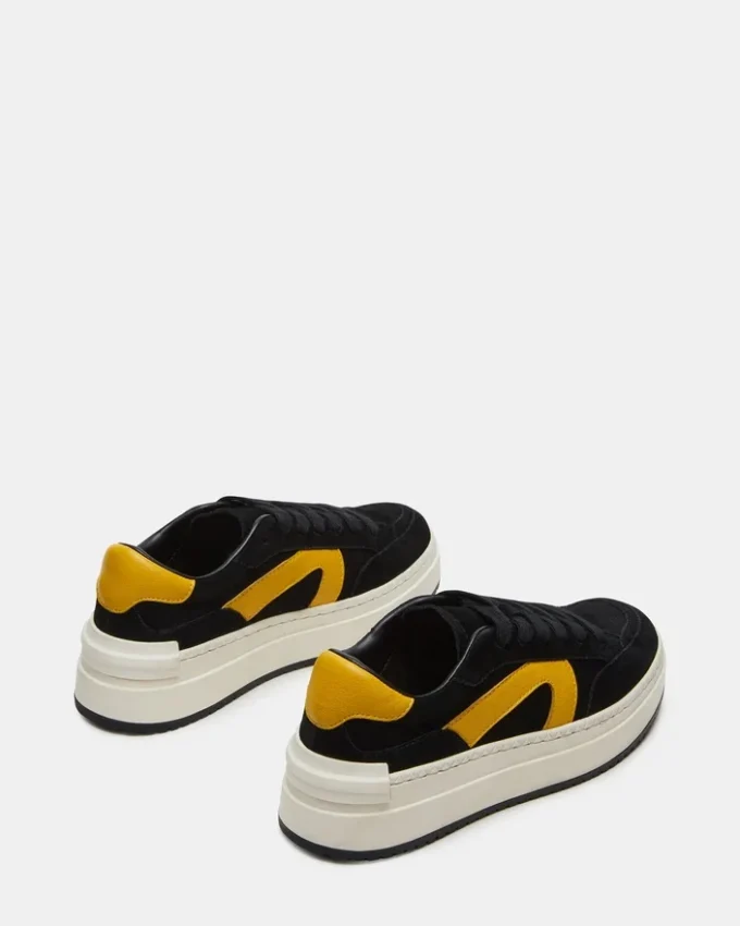 Kickflip in pelle scamosciata nera