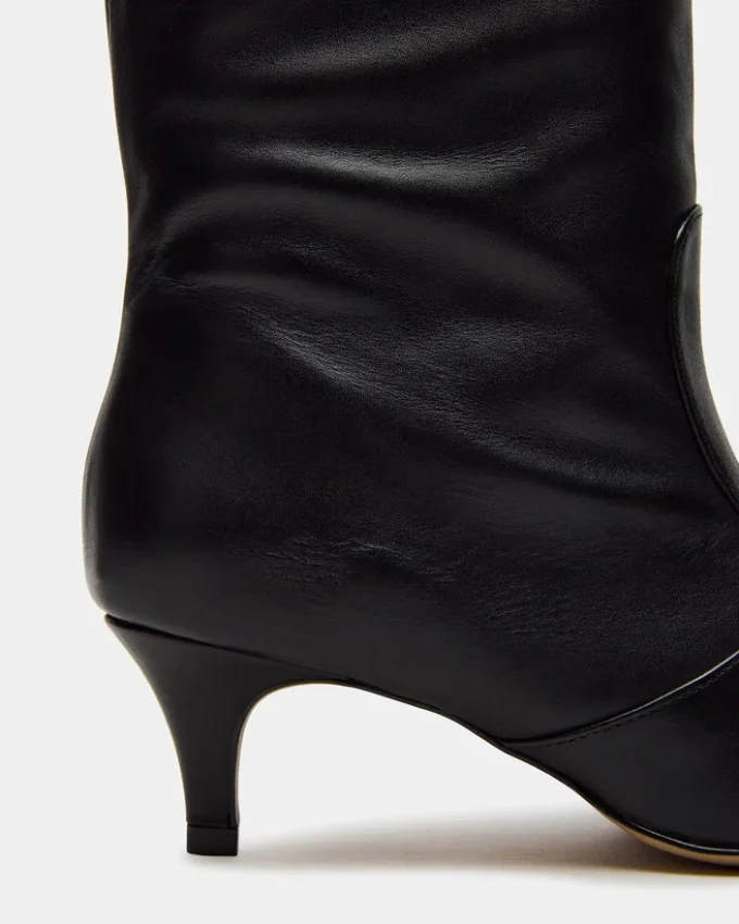 Lander in pelle nera