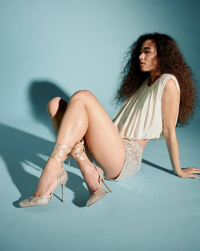 Larina Champagne con strass