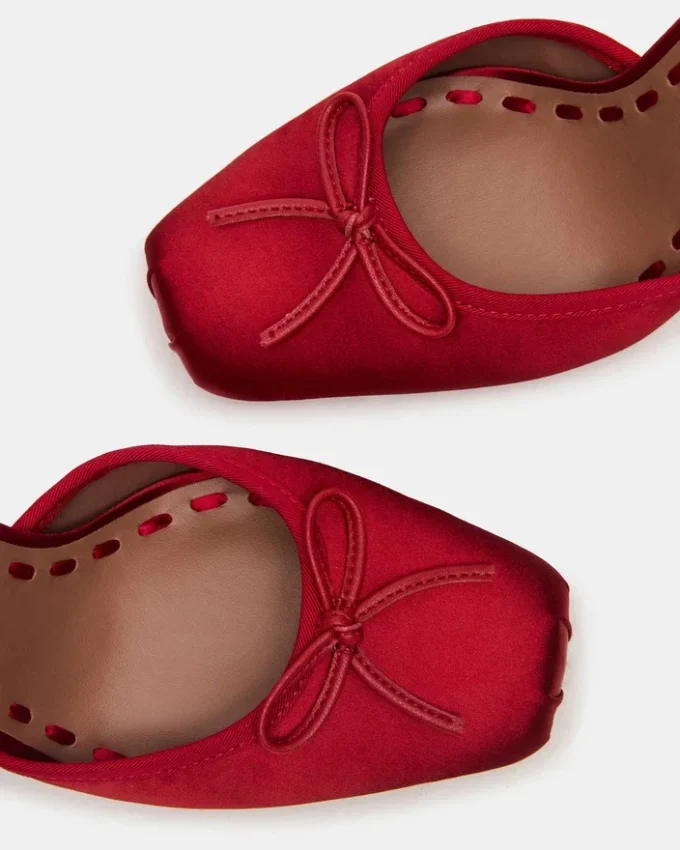 Larina Rossa in raso