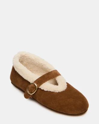 Lodge in pelle scamosciata color castagna