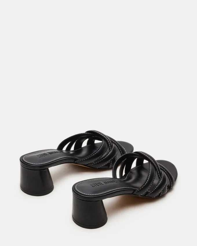 Marano in pelle nera Marano in pelle nera