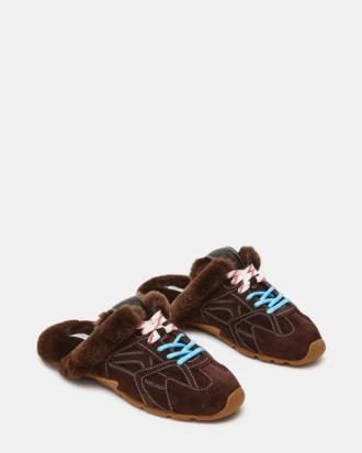 Mule Aziel in pelle scamosciata marrone cioccolato con pelliccia sintetica