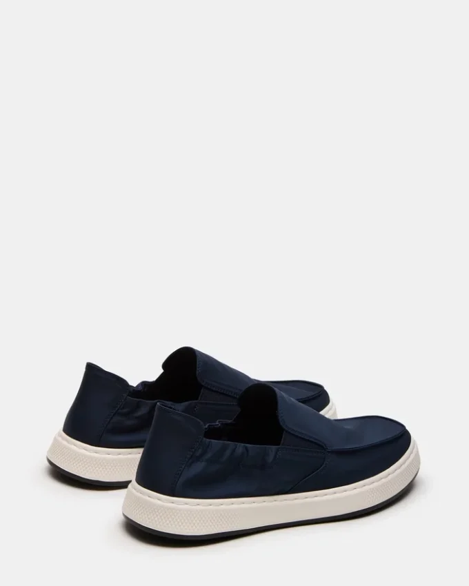 Nellis blu navy