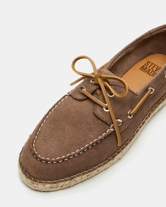 Pancho in pelle scamosciata color tortora Pancho in pelle scamosciata color tortora