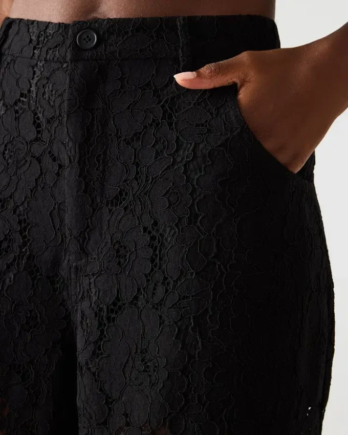 Pantaloni Tre Lace neri