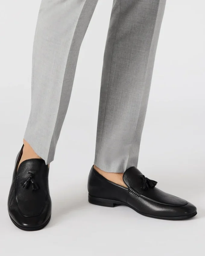 Pelle nera Ondre Pelle nera Ondre