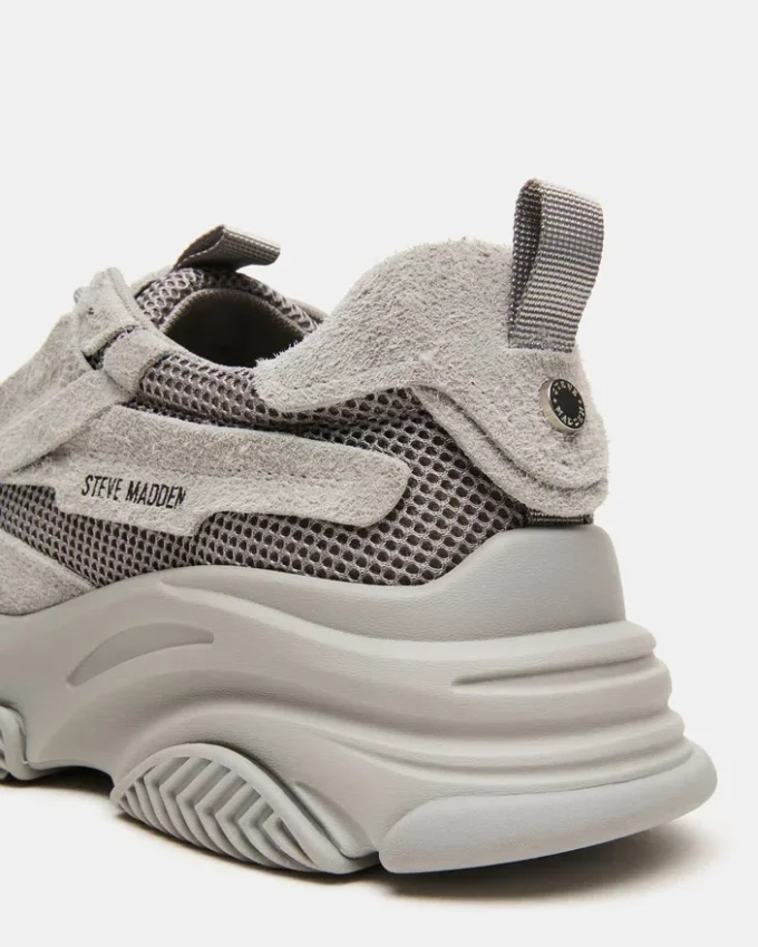 Possess in pelle scamosciata grigia