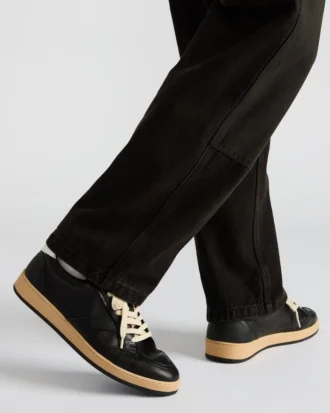 Prismo in pelle nera