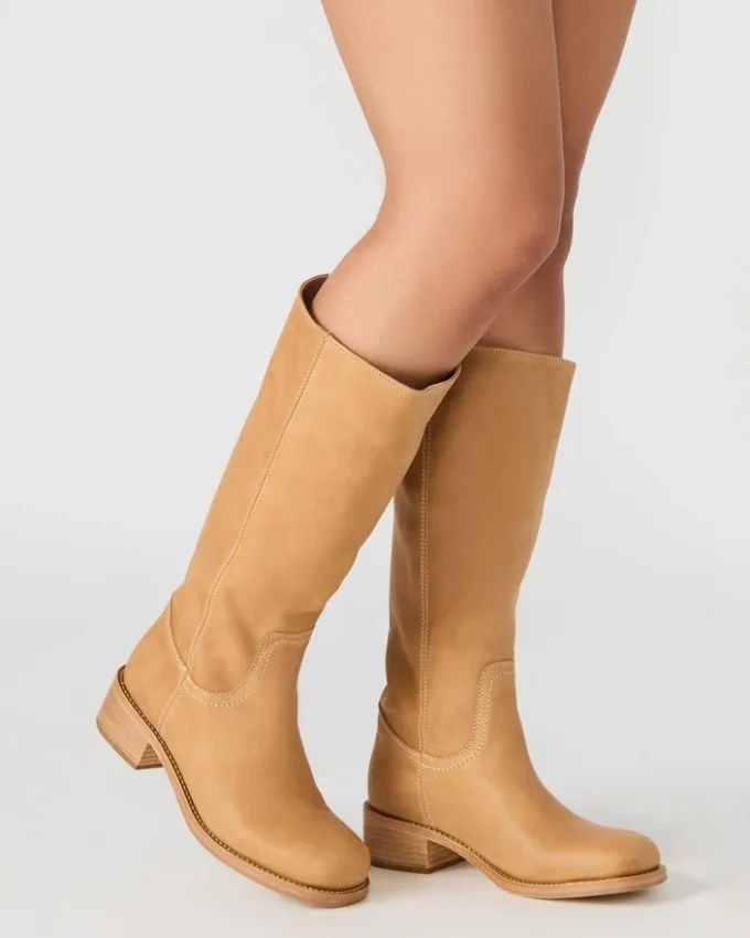 Riggs Banana in pelle, gambale largo Riggs Banana in pelle, gambale largo