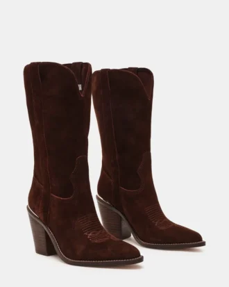 Sally Brown in pelle scamosciata