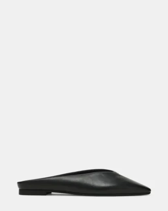 Sherman in pelle nera