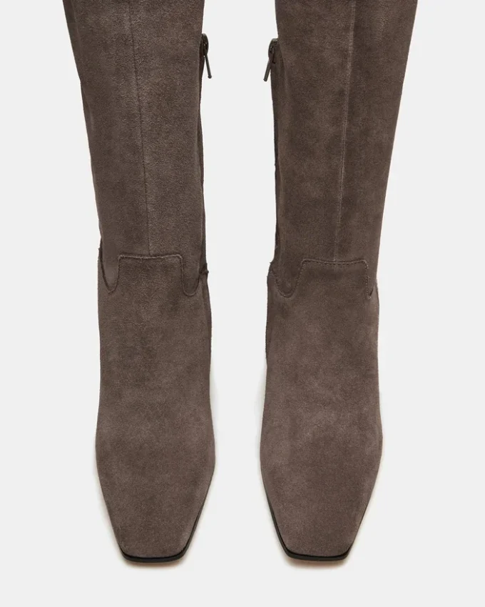 Stratus in pelle scamosciata grigia Stratus in pelle scamosciata grigia