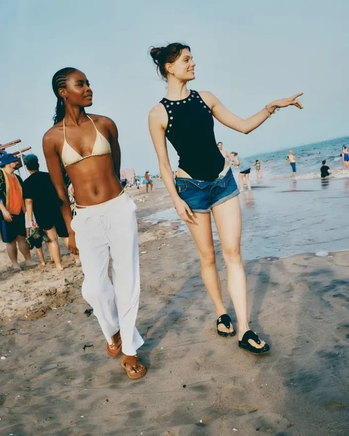 Body Nico con occhielli Nero