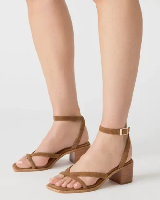 Tilly in pelle scamosciata color castagna