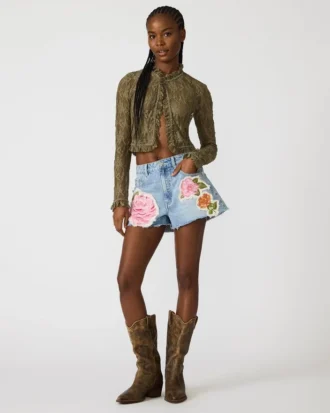 Top Linden verde montagna