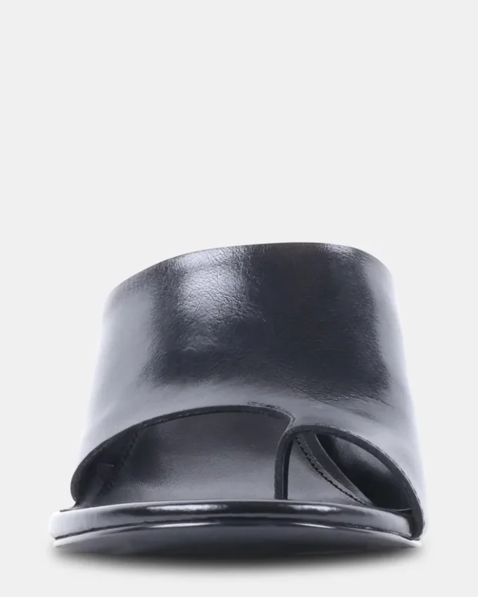 Valentin in pelle nera Valentin in pelle nera