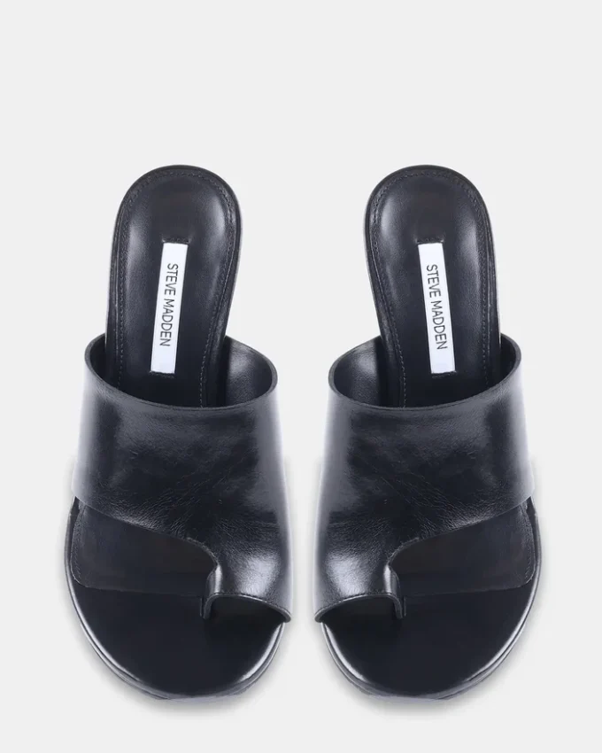 Valentin in pelle nera Valentin in pelle nera