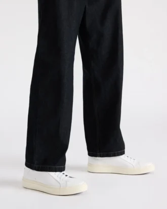 Zoii in pelle bianca