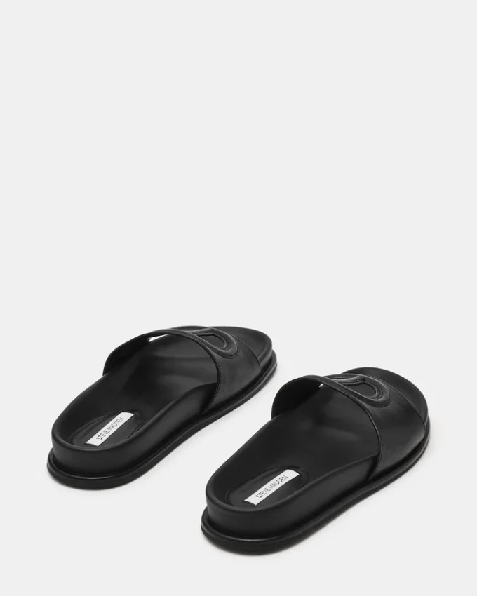 Zosia in pelle nera Zosia in pelle nera